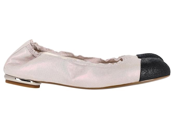 Chanel CC Cap Toe Scrunch Ballet Flats in Pink Canvas Cloth  ref.1372014