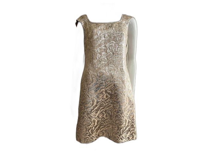 Marchesa Vestido de corte recto de jacquard de lamé dorado