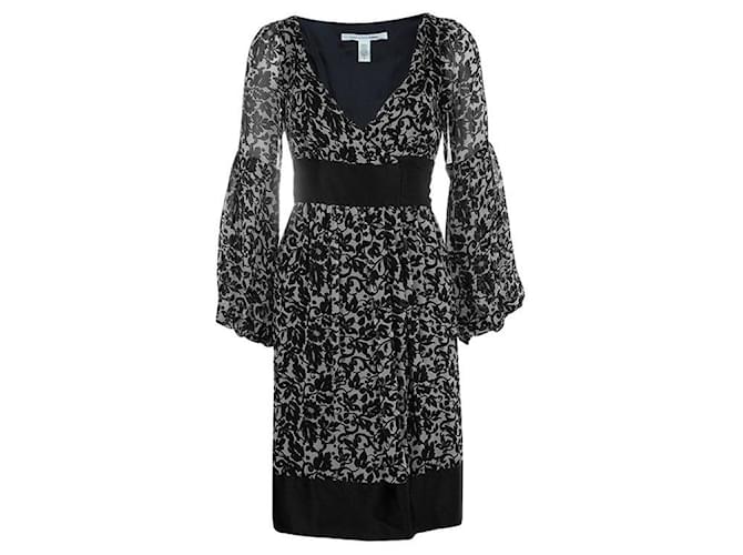 Diane Von Furstenberg DvF Abby wrap dress with bell sleeves, pure silk Black White  ref.1372225