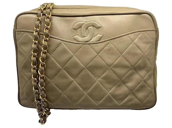 Camera Chanel Sacs à main Cuir Beige  ref.1372234