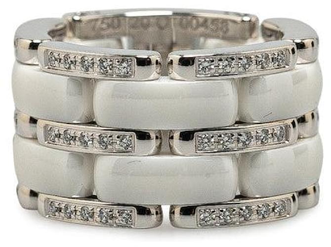 Chanel Anel de metal com diamante em ouro 18k e anel de cerâmica em excelente estado  ref.1372627