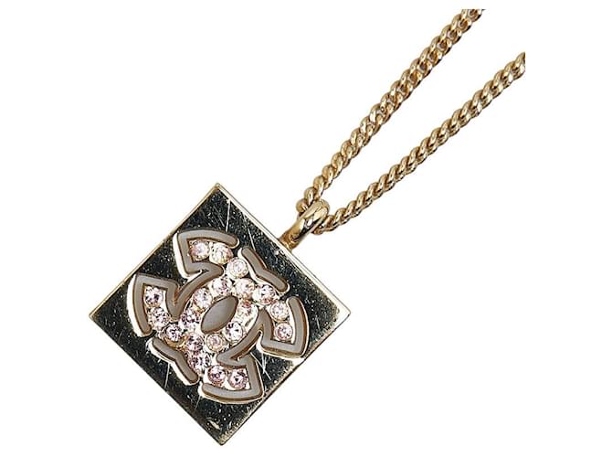 Collana Chanel con ciondolo con strass e piastra CC Collana in metallo in buone condizioni  ref.1372635