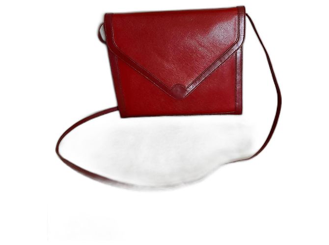 Bolso Christian Dior de cuero rojo