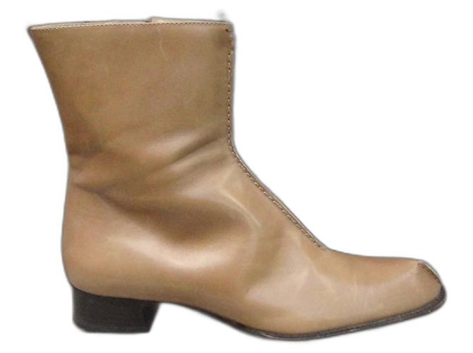 Botins Bally Fraita de couro bege