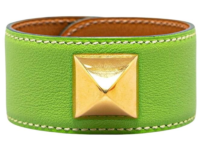 Hermès Médor Cuir Vert  ref.1373630