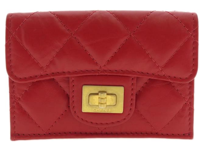 Chanel Matelassé Roja Cuero  ref.1374785