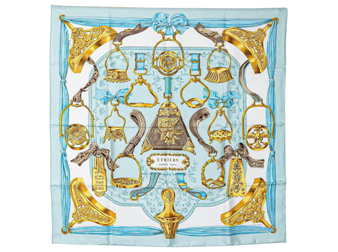 Foulard Hermès Etriers Bleu Soie Tissu Bleu clair  ref.1375021