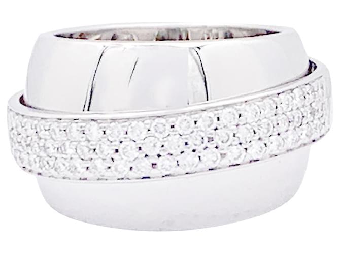 Piaget “Possession” ring in white gold, diamonds.  ref.1375334