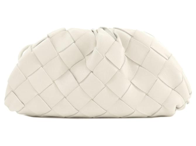 Bottega Veneta la pochette Cuir Blanc  ref.1375847