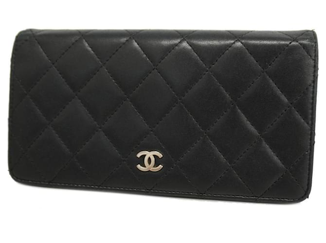 Chanel Matelassé Schwarz Leder  ref.1375863