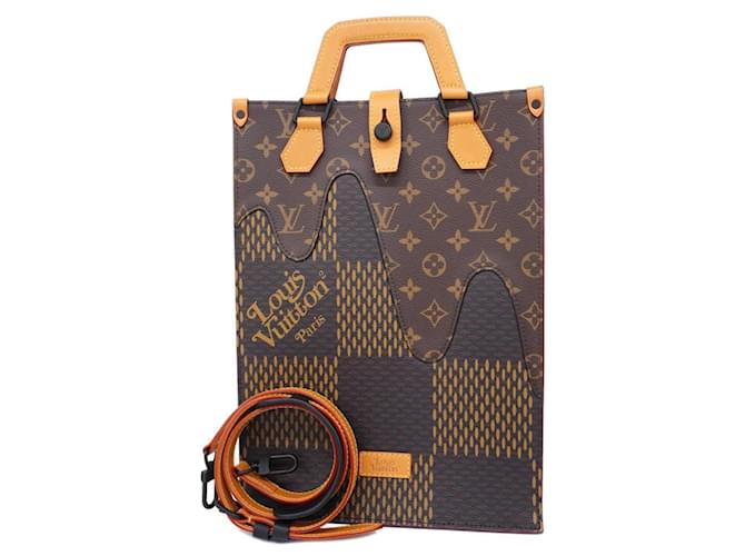 Louis Vuitton Géant Toile Marron  ref.1375973