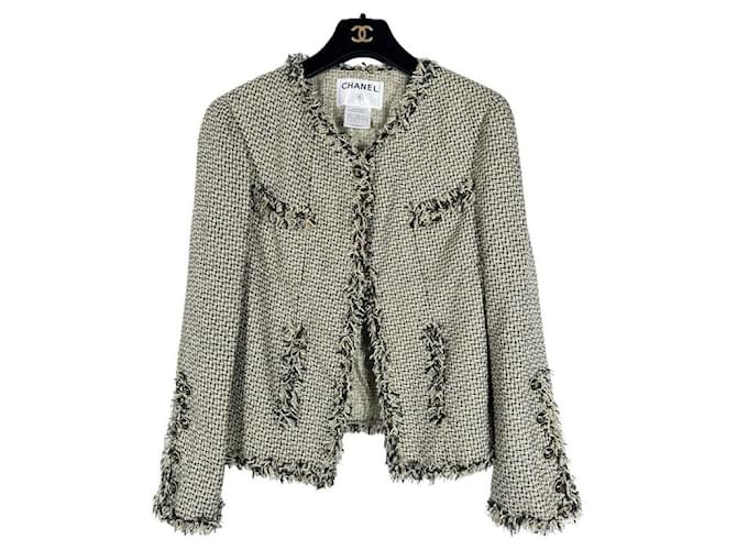 Chanel Nueva campaña publicitaria de la chaqueta de tweed Lesage. Multicolor  ref.1376359