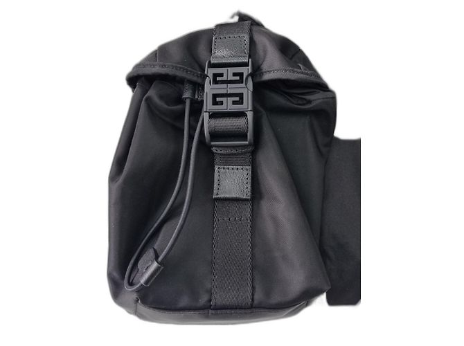 Givenchy Mini 4G Light Noir mini backpack Black