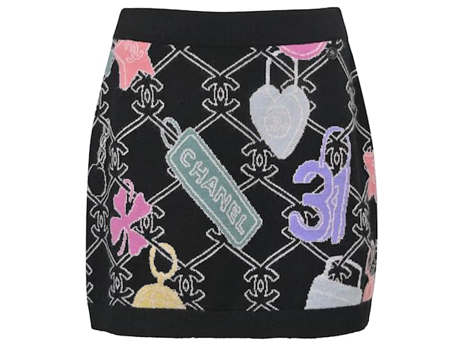 Chanel Nouvelle mini-jupe emblématique CC Logo Lucky Symbols en cachemire noir Laine  ref.1376799