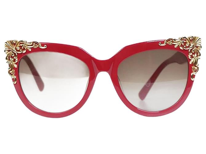MCM Red cat eye sunglasses with gold detailing  ref.1377006