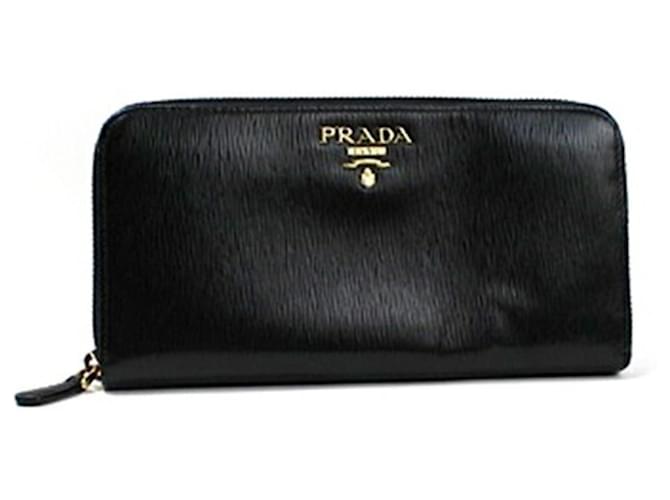 Prada -- Black Leather  ref.1377292