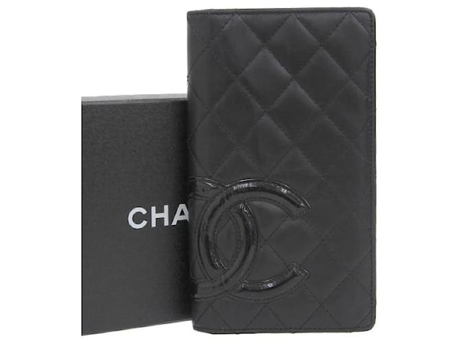 Chanel Cambon Carteira Bifold de Couro Acolchoado Carteira Longa de Couro A26717 em bom estado  ref.1377838