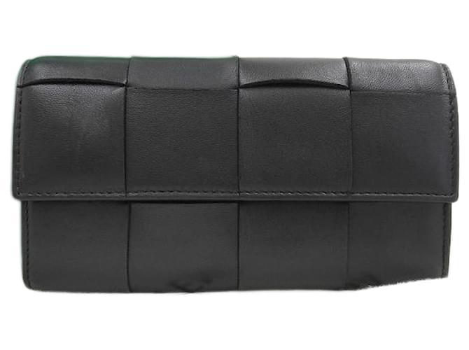 Bottega Veneta Maxi Intrecciato Flap Wallet Leather Long Wallet 651387 in Good condition  ref.1377863