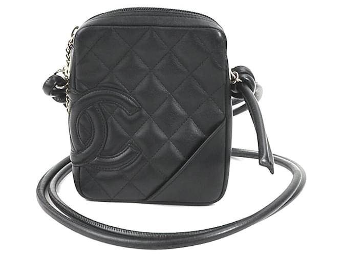 Chanel Cambon Preto Couro  ref.1378419