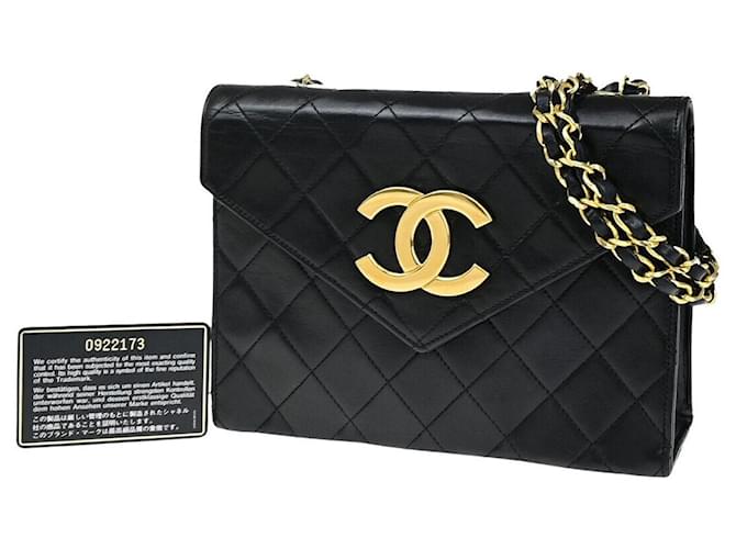 Chanel Matelassé Preto Couro  ref.1378989