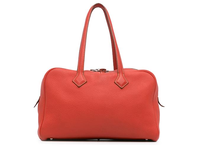 Hermès Vermelho Clemence Victoria II 35 Couro Bezerro-como bezerro  ref.1379595