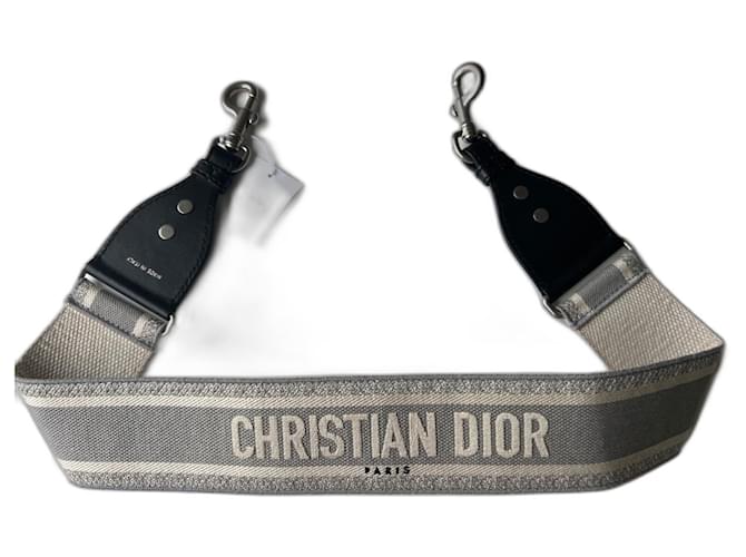 Christian Dior Correa de lona Gris Paño  ref.1380392
