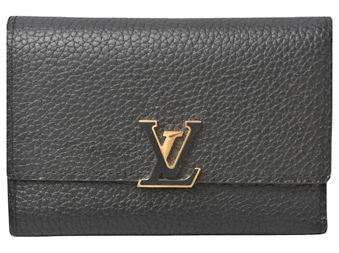 Louis Vuitton Capucines Black Leather  ref.1380654