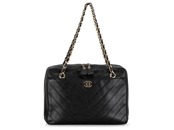 Chanel Black CC Caviar Chevron Chain Shoulder Bag Leather  ref.1380890