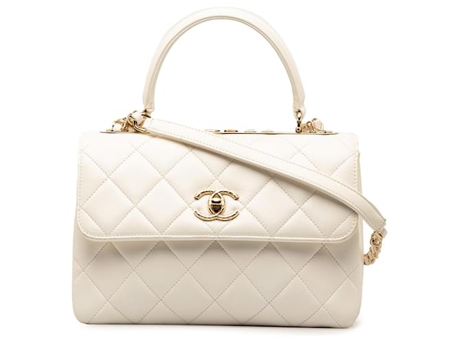 Trendy CC Chanel Aba pequena em pele de cordeiro branca na moda CC Branco Couro  ref.1380894