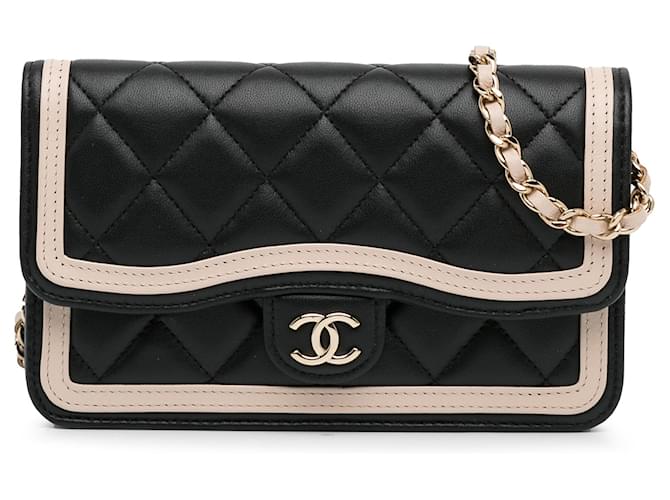 CHANEL HandbagsLeather Black  ref.1381154