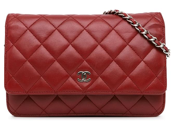 Wallet On Chain Cartera Chanel clásica de piel de cordero roja con cadena Cuero  ref.1381519