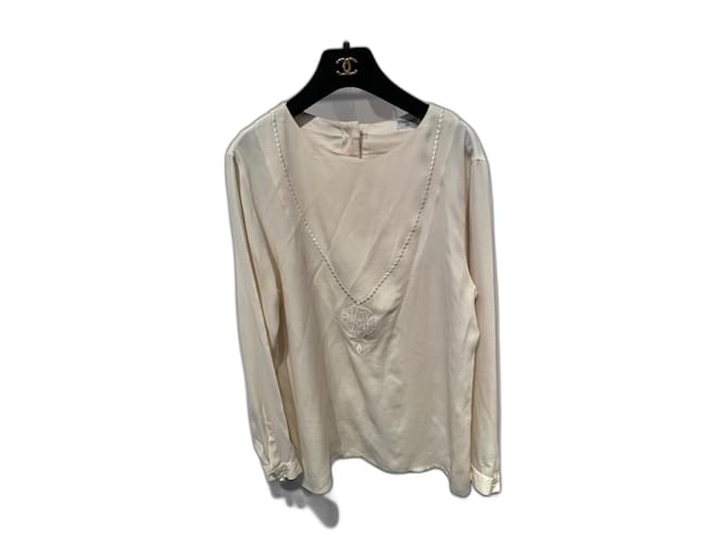 Chanel Tops Beige Silk  ref.1381813