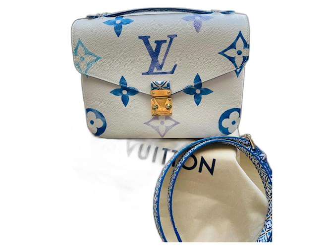 Metis Louis Vuitton Mestiço Azul Couro  ref.1381826
