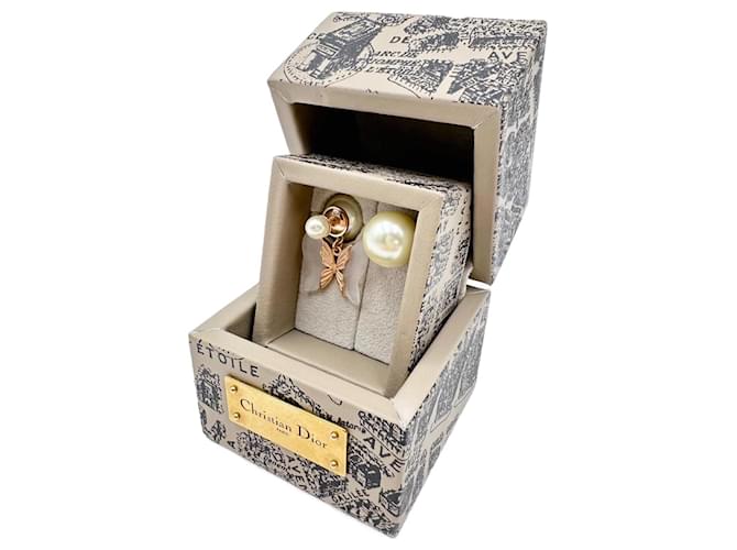 Geschenkbox Ohrringe Dior Tribales Limited Edition Weiß Metall  ref.1382232