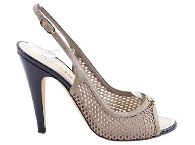 Chanel Leather Heels Beige  ref.1382418