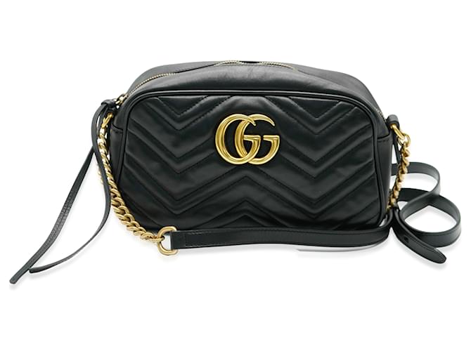 Gucci Bolsa de ombro pequena GG Marmont em couro de bezerro preto Matelassê  ref.1382819