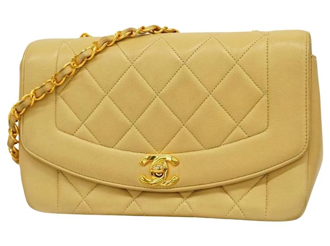 Chanel Diana Bege Couro  ref.1383239