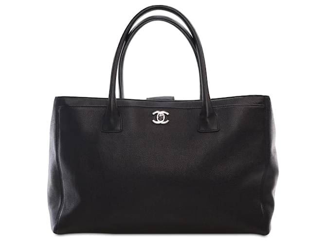 Chanel Black Caviar Executive Cerf Leather  ref.1383528
