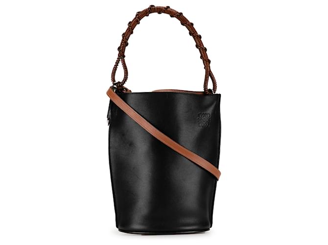 LOEWE Sac seau Anagram Gate en cuir noir Veau façon poulain  ref.1383602