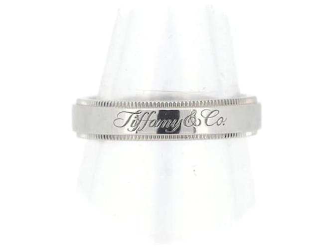Tiffany & Co Anello a fascia Milgrain in platino con note di platino Anello in metallo in condizioni eccellenti  ref.1383677