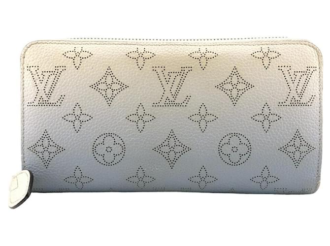 Louis Vuitton Zippy wallet Blue Leather  ref.1384126