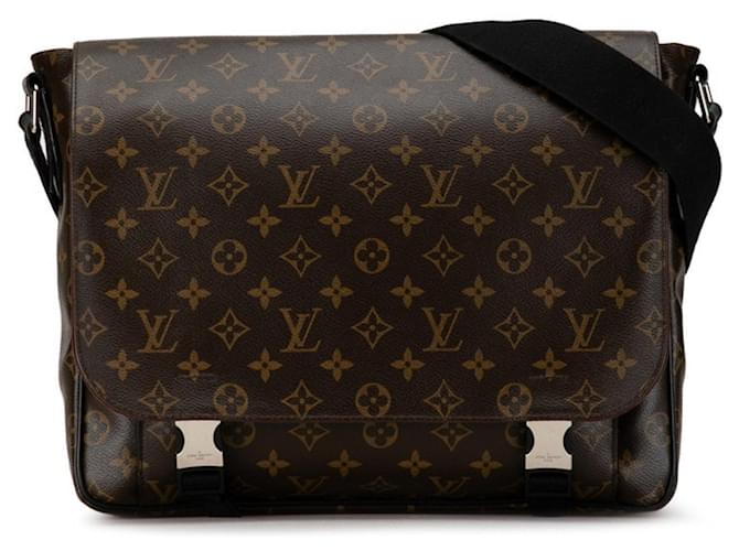 Louis Vuitton Messenger Brown Leather  ref.1385118