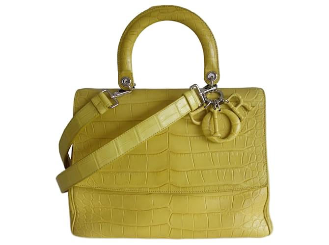 Bolsa Be Dior em crocodilo Amarelo Couros exóticos  ref.1385208