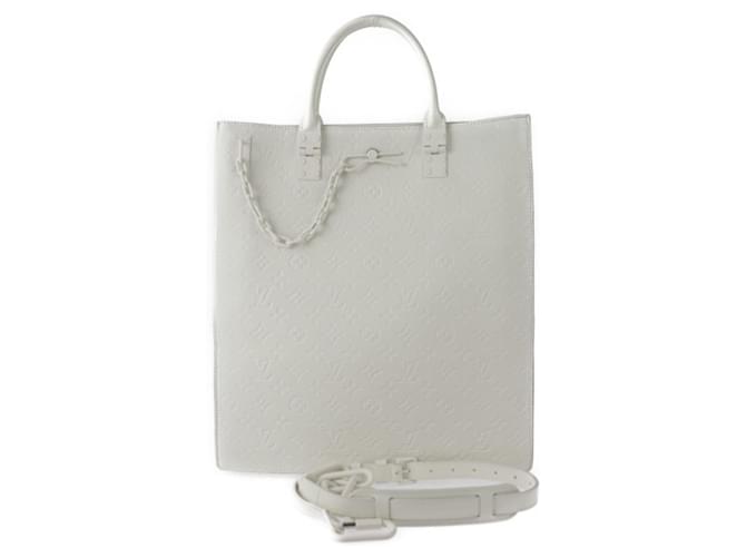 Louis Vuitton Sac Plat White Leather  ref.1385885