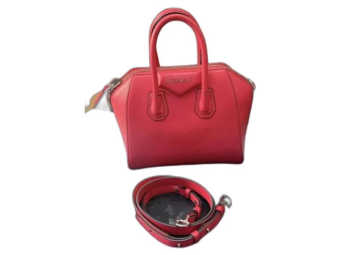 Givenchy Handbags Pink Leather  ref.1386255