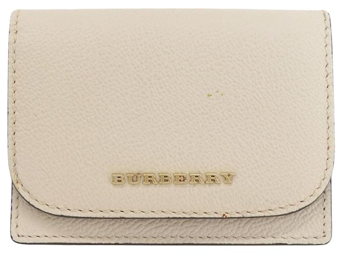 Burberry Bege Couro  ref.1386698