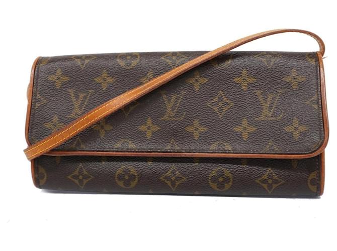 Louis Vuitton Twin Castaño Lienzo  ref.1386801