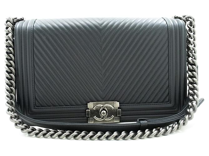 Chanel Boy Grey Leather  ref.1387119