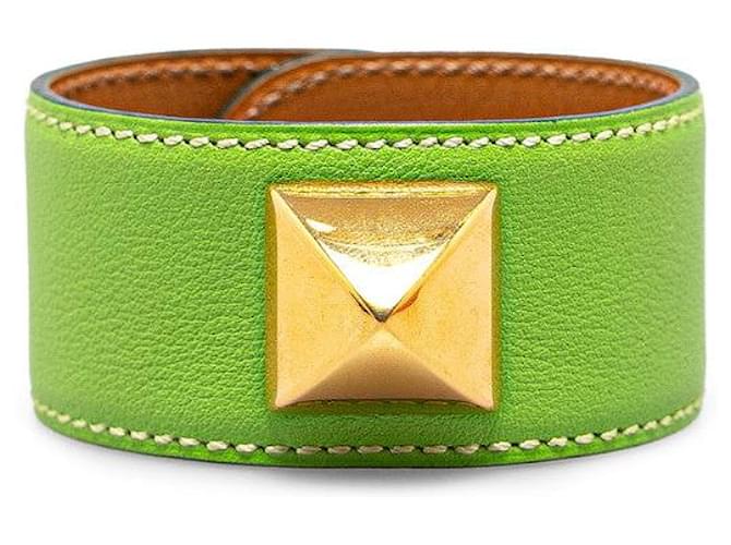 Hermès Bracciale in pelle Hermes Medor, placcato oro, 20 cm in ottime condizioni Verde  ref.1387627