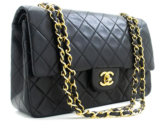 Chanel Bolsa com aba clássica preta 1989-1991 vintage em pele de cordeiro média Preto Couro  ref.1387667